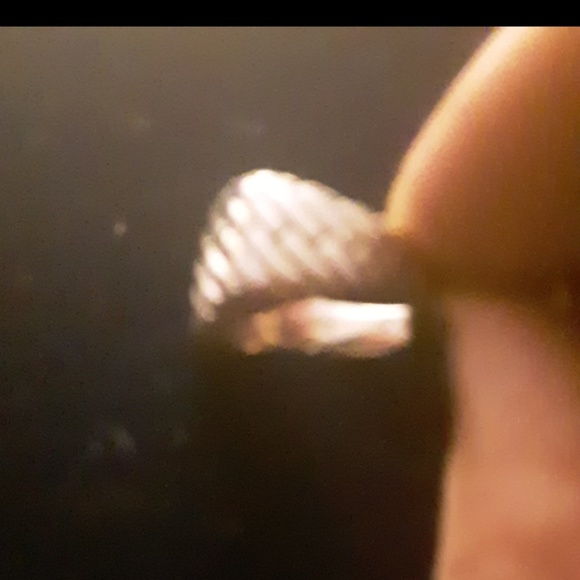 Silver ring - Picture 3 of 3